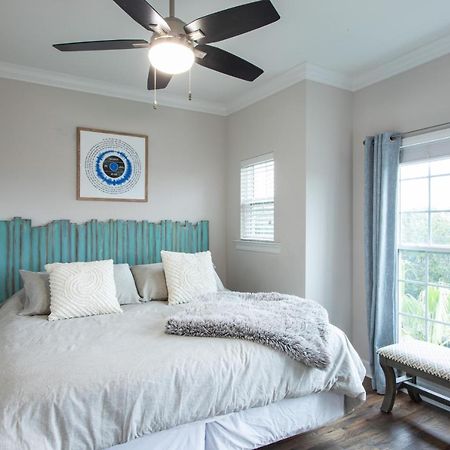 Lux Beatles Themed Beach Home, 5 Min Walk To Beach + Golf Cart, Dog Friendly! Destin Exterior photo