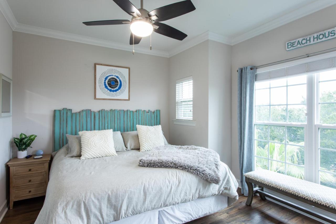 Lux Beatles Themed Beach Home, 5 Min Walk To Beach + Golf Cart, Dog Friendly! Destin Exterior photo